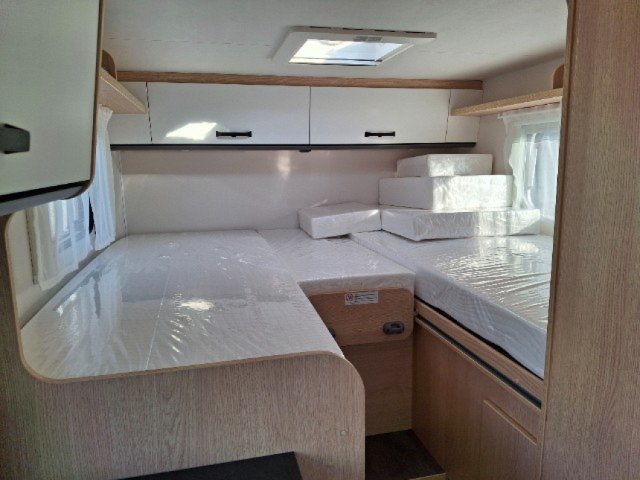 Sunlight V 67S - Photo 5