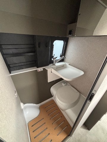 Hymer Camper Vans / Hymercar Grand Canyon S - Photo 6