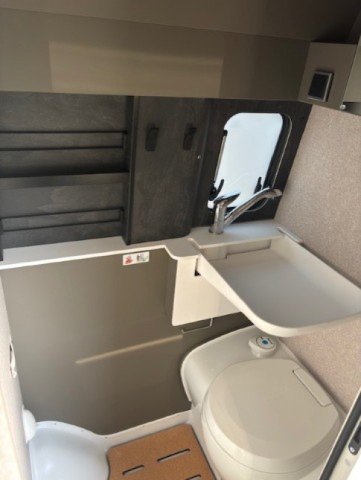 Hymer Camper Vans / Hymercar Grand Canyon S 4X4 - Photo 9