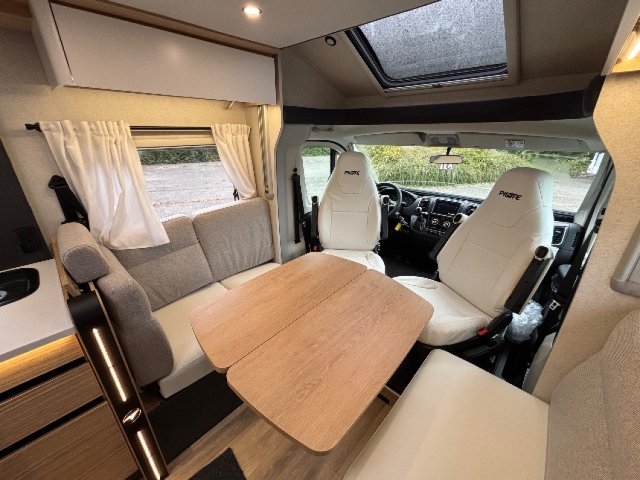 Pilote P 740 FC Evidence - Photo 5