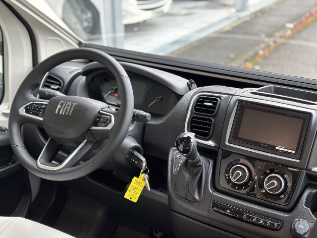 Pilote P 740 FGJ Expression - Photo 4