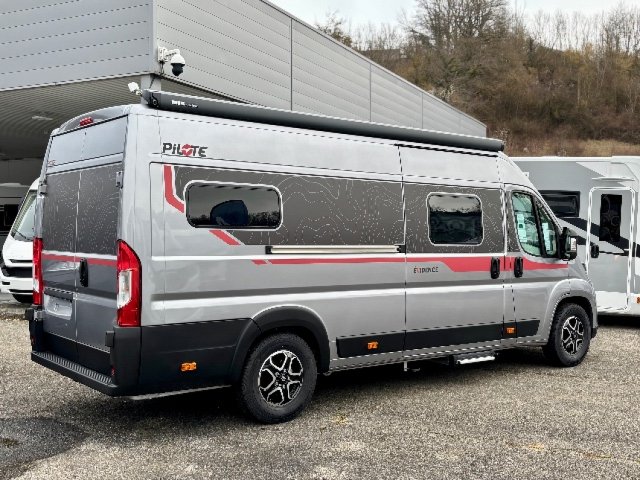 Pilote V 630 J Evidence - Photo 2