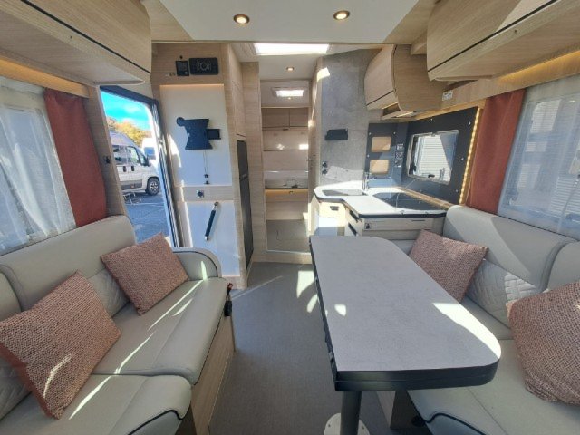 Rapido 696 F - Photo 6