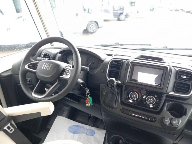 Rapido 8096 DF - Photo 10