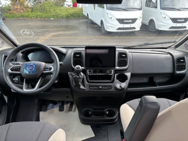 Westfalia Columbus 641 E COLOMBUS - Photo 3