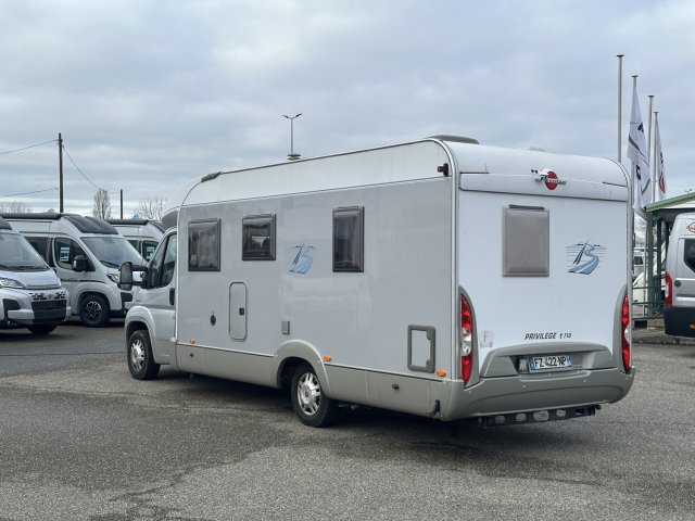 Burstner Privilege T 710 - Photo 2