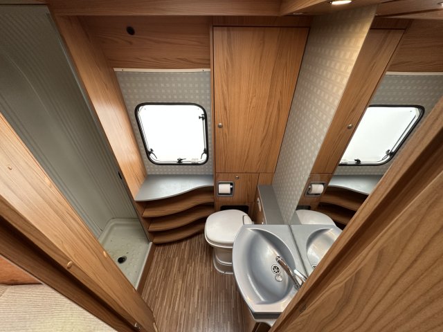 Burstner Privilege T 710 - Photo 9