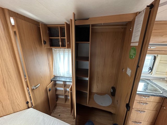 Burstner Privilege T 710 - Photo 13