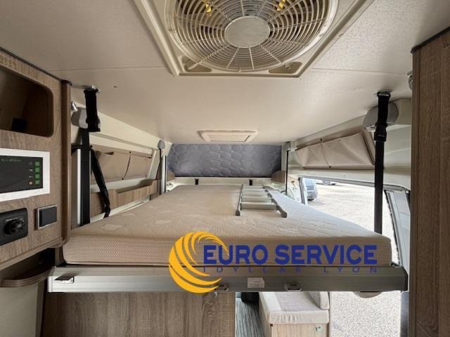 Font Vendome Mondea - Photo 4