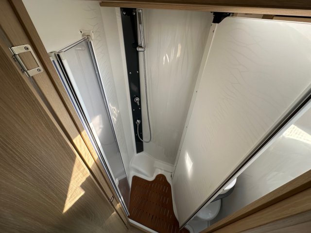 Itineo CJ 660 - Photo 11