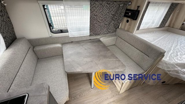 Hobby De Luxe 400 SFE - Photo 5