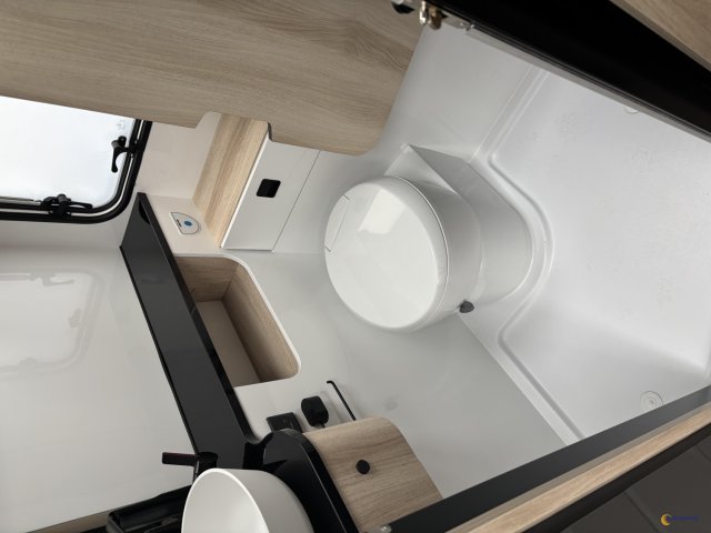 Hobby De Luxe 460 SFF - Photo 3