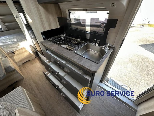Hobby De Luxe 490 KMF - Photo 8