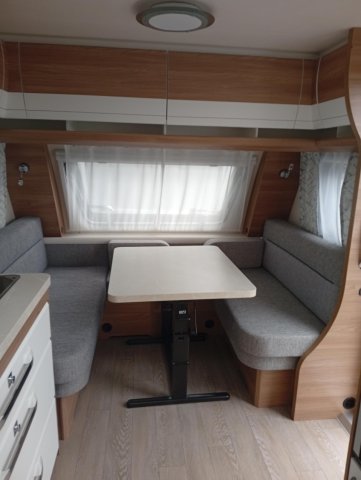 Hobby De Luxe 495 WFB - Photo 2