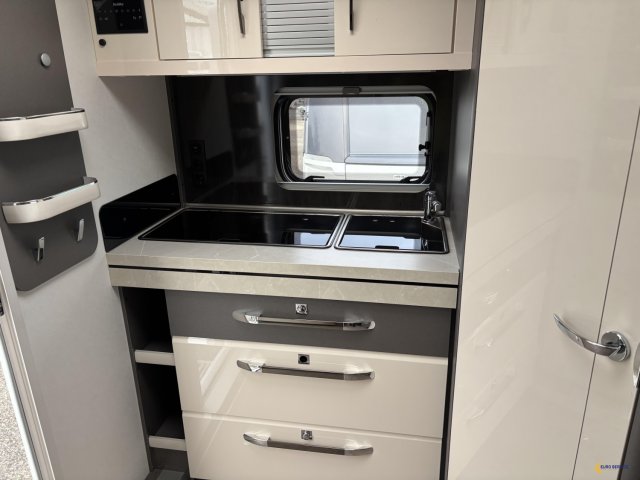 Hobby Excellent 460 SL - Photo 4