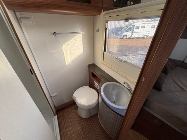 Adria Coral 680 ST - Photo 12