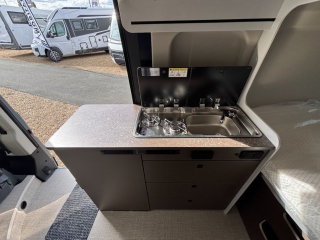 Burstner B66 600C CAMPEO C 600 EDITION - Photo 8