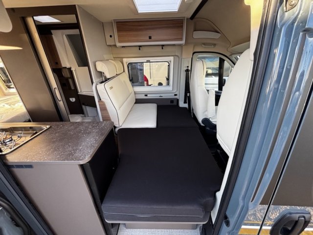 Burstner B66 600C C600 EDITION - Photo 14