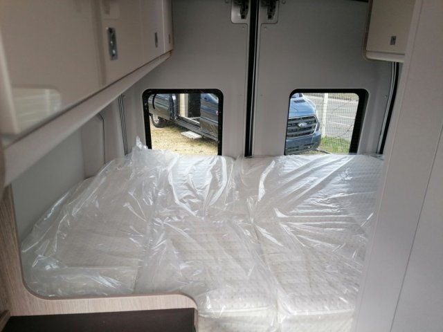 Burstner Lineo C 550 - Photo 7