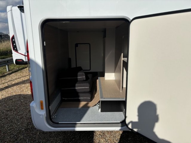 Burstner Lineo T 620 G - Photo 2