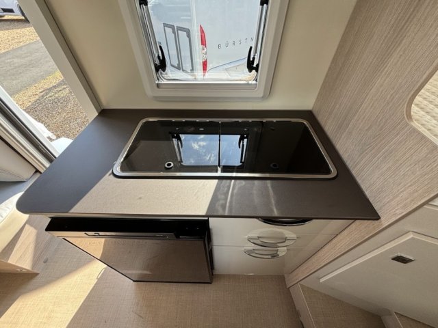 Burstner Lineo T 620 G - Photo 6