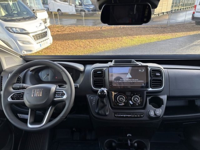 Font Vendome Duo Van - Photo 3