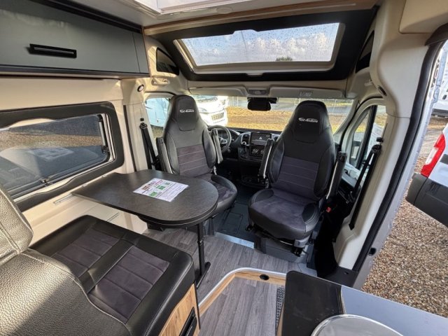 Font Vendome Duo Van - Photo 5