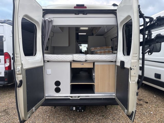 Font Vendome Duo Van - Photo 3