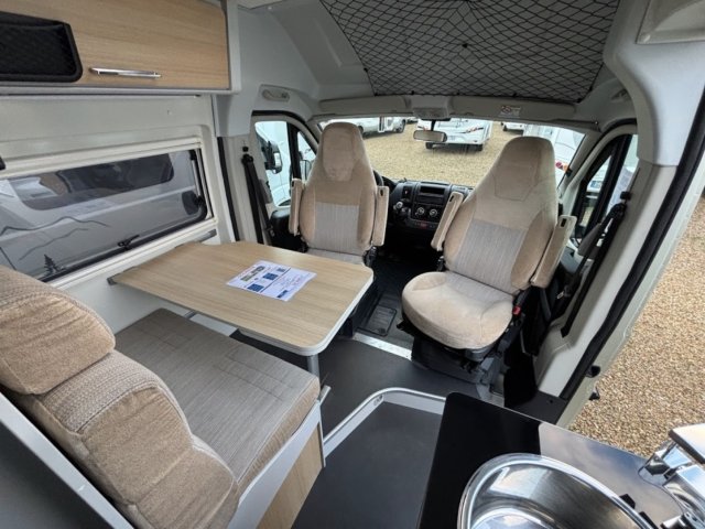 Font Vendome Duo Van - Photo 6