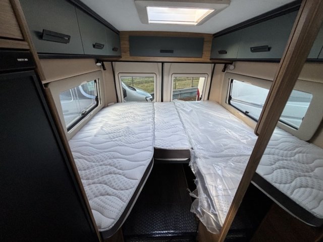 Font Vendome Duo Van - Photo 21