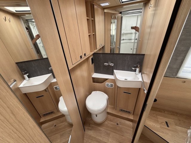 Hymer Classe-B MasterLine I 790 B-ML - Photo 11