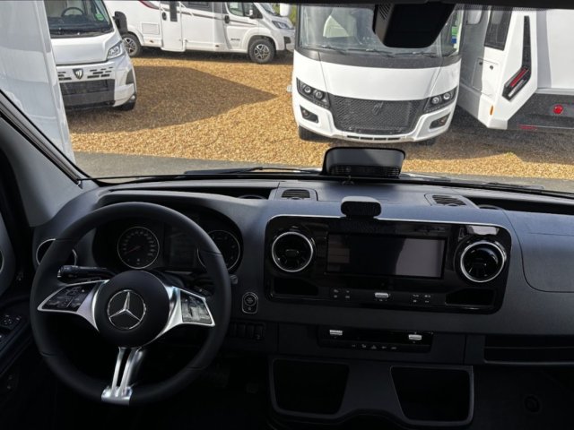 Hymer Tramp S 695 - Photo 4