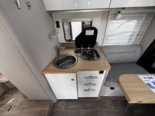 Hymer Tramp S 695 - Photo 8