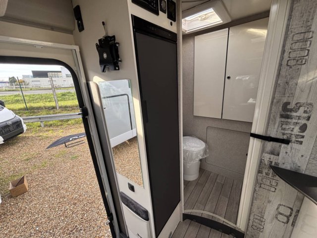 Mc Louis MC4 Slim 337 - Photo 9