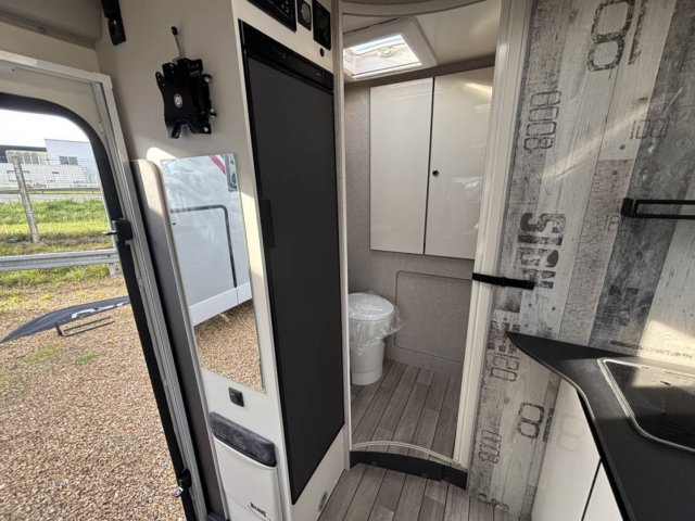 Mc Louis MC4 Slim 337 - Photo 10