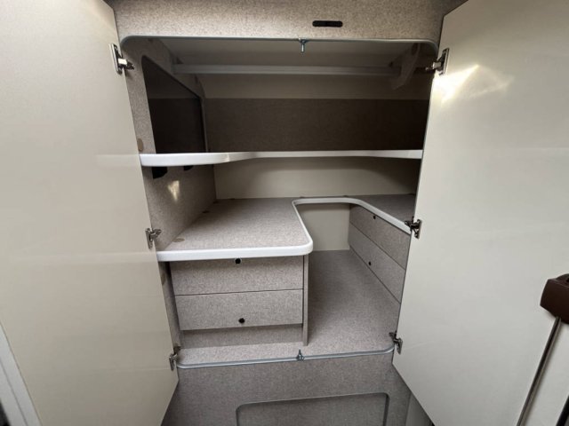 Mc Louis MC4 Slim 337 - Photo 13