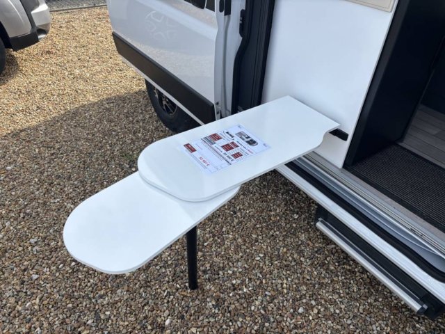 Mc Louis Menfys 1 Next VAN - Photo 11