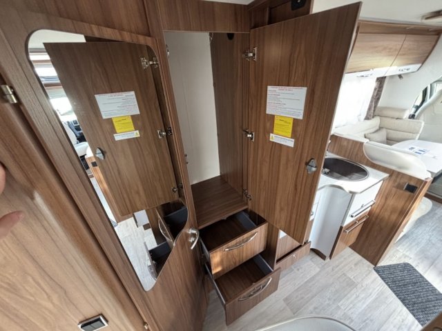 Pilote P 710 P Sensation - Photo 15