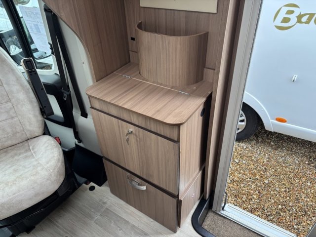 Pilote Reference P 730 LC - Photo 11