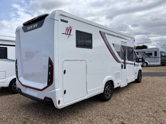 Rapido 666 F - Photo 3