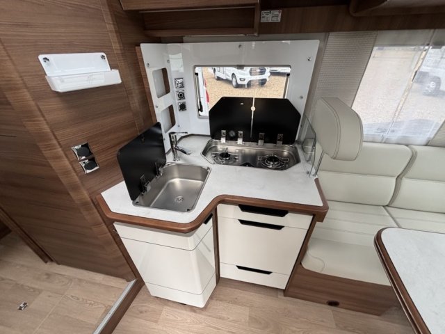 Rapido 696 F - Photo 9