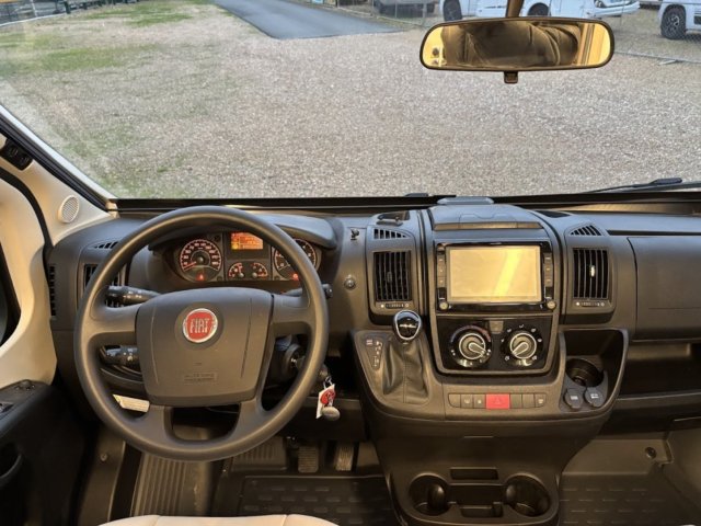 Rapido 696 F - Photo 4