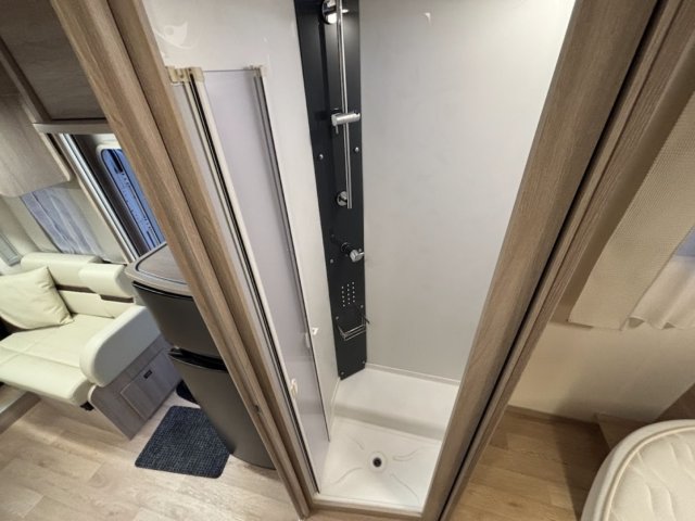 Rapido 696 F - Photo 10