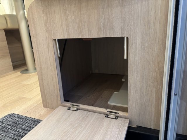 Rapido 696 F - Photo 14