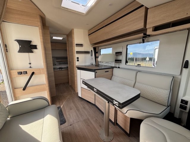 Rapido 8096 DF - Photo 10