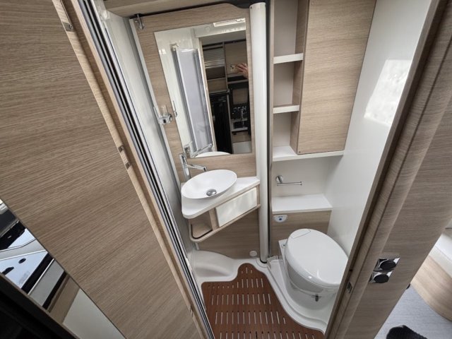 Rapido 854 F - Photo 10