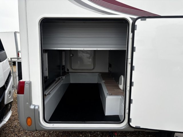 Rapido 880 F - Photo 4