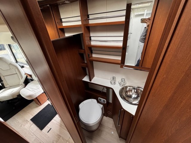 Rapido 880 F - Photo 13