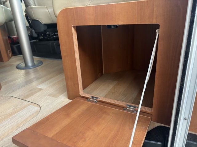 Rapido 9060 F Mobily Design Edition DF MOBILITY - Photo 14