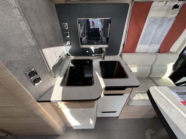 Rapido C86 I - Photo 6